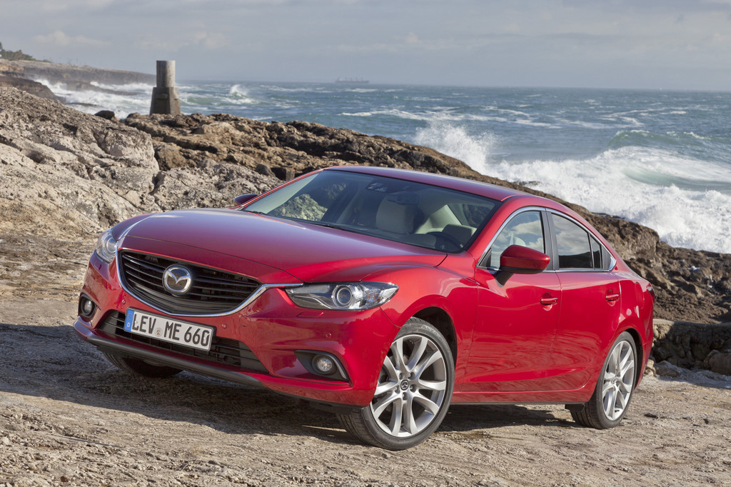 Mazda6 Fahrer bevorzugen Rot