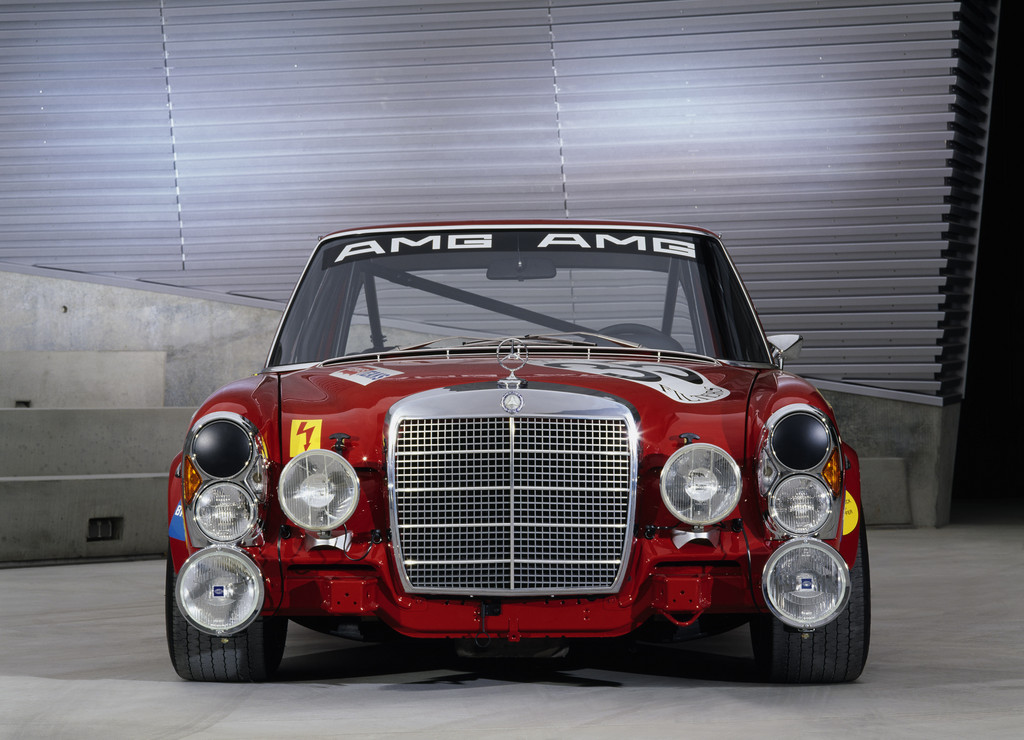 Mercedes-Benz Hauptsponsor der Classic Days Schloss Dyck