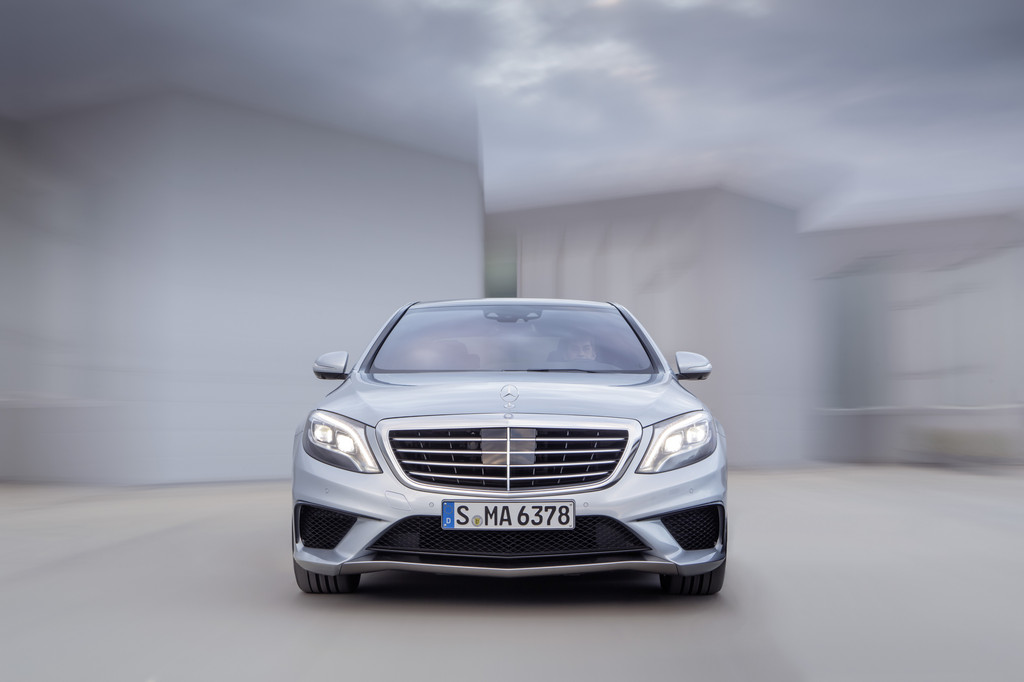 Mercedes-Benz präsentiert S 63 AMG