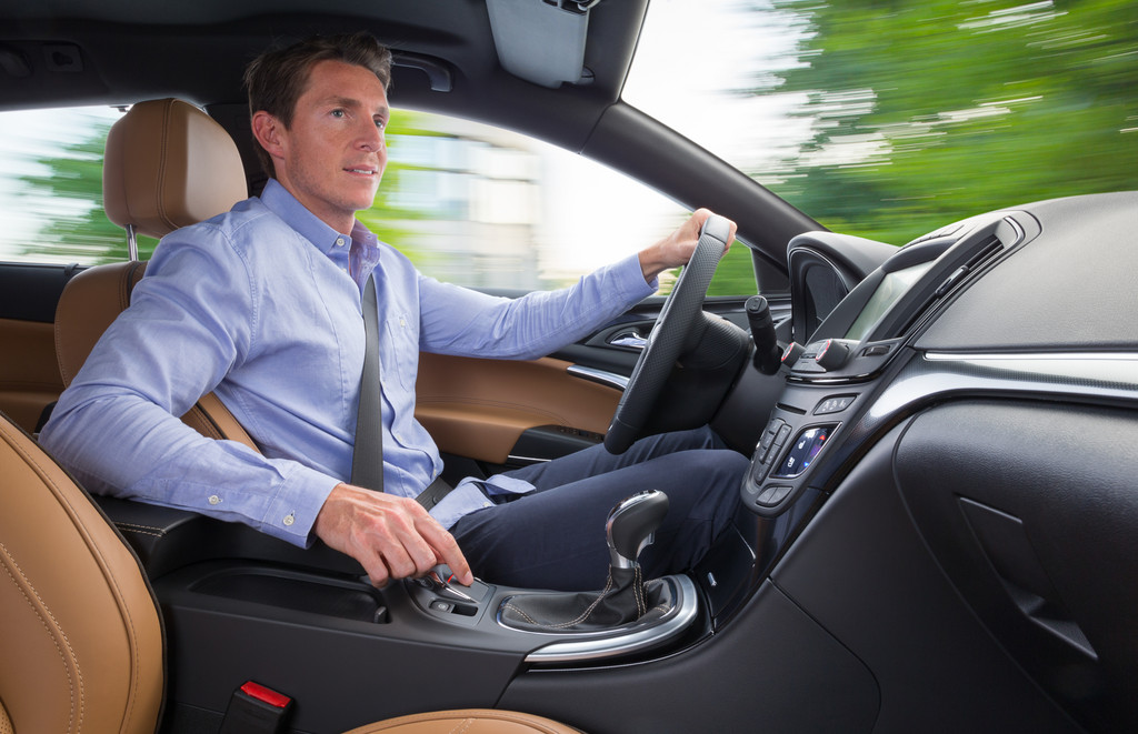 Neuer Opel Insignia liest auch Fingerzeichen