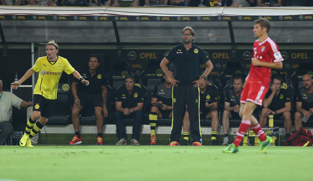 Opel startet mit elf Teams in die Fußballsaison