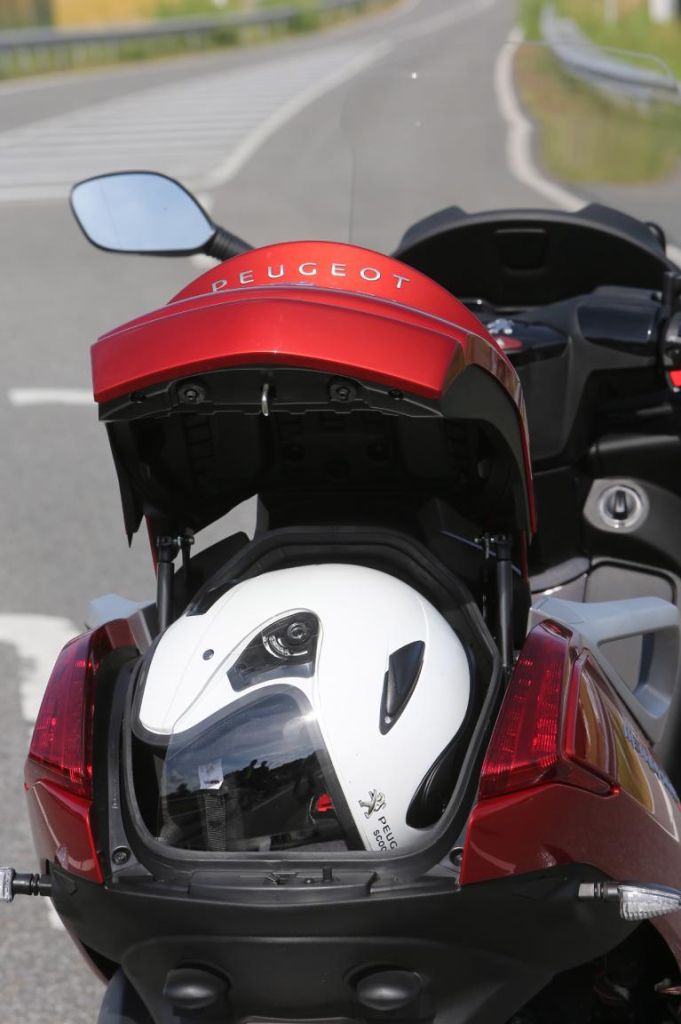 Peugeot Dreirad: Wartezeit wegen großer Nachfrage
