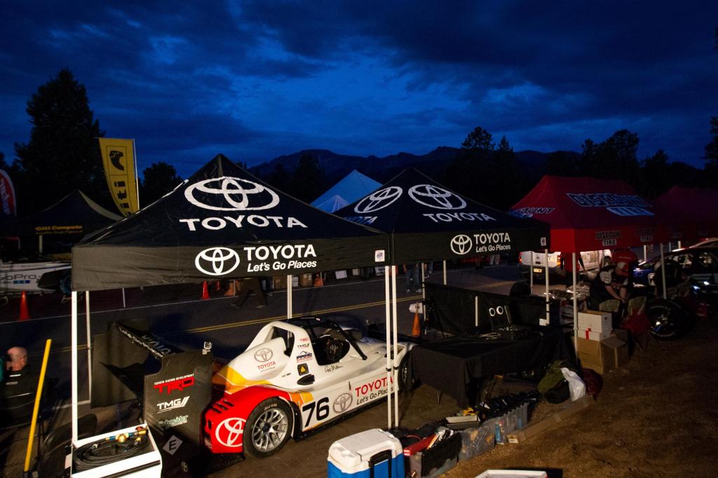 Pikes Peak unter Strom - Rekord trotz Regen
