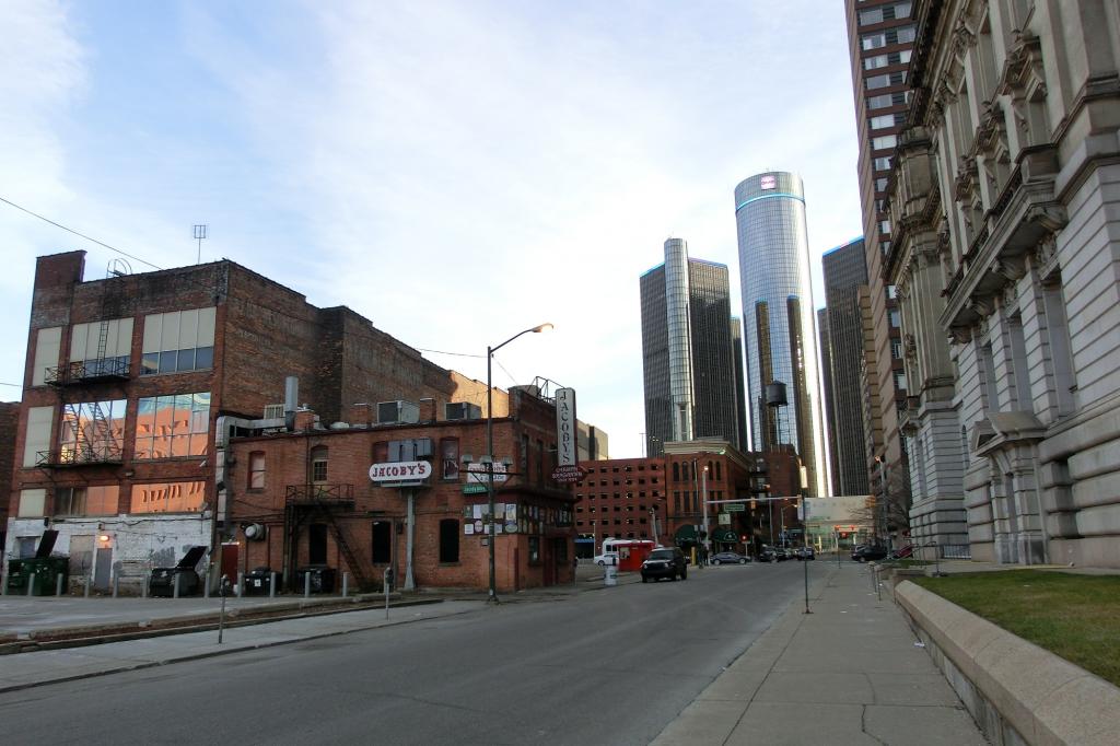 Pleite in Detroit - Von der Wiege zur Bahre