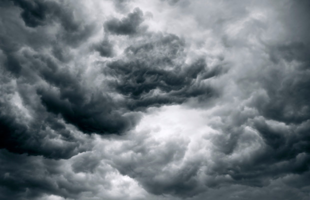 Ratgeber: Wer zahlt bei Hagel und Sturm?
