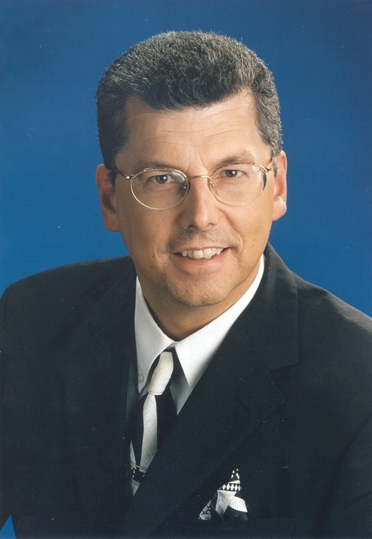 Raymond Damerow.