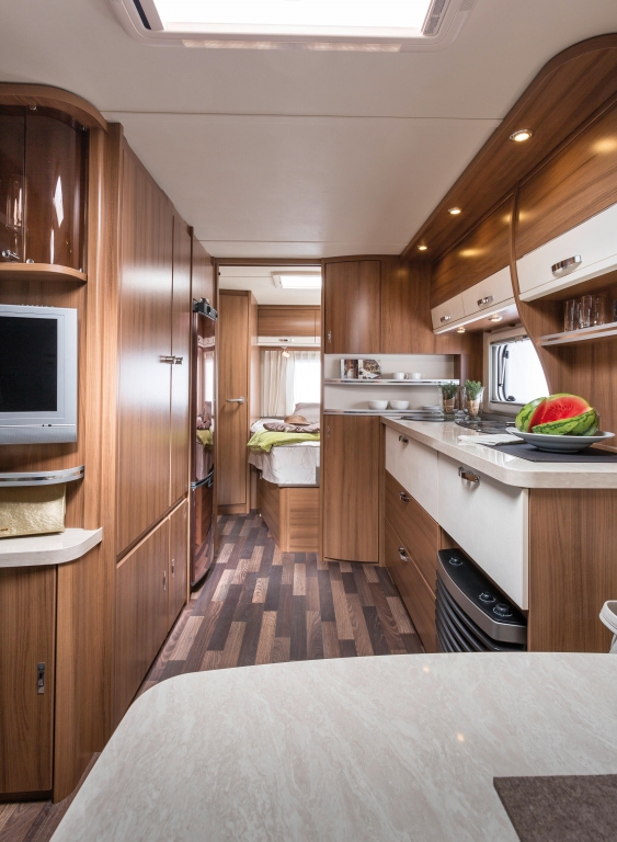 Reisemobil und Caravan: Neue Grundrisse, mehr Ausstattung bei Knaus und Weinsberg – Neue Bavariacamp-Baureihe