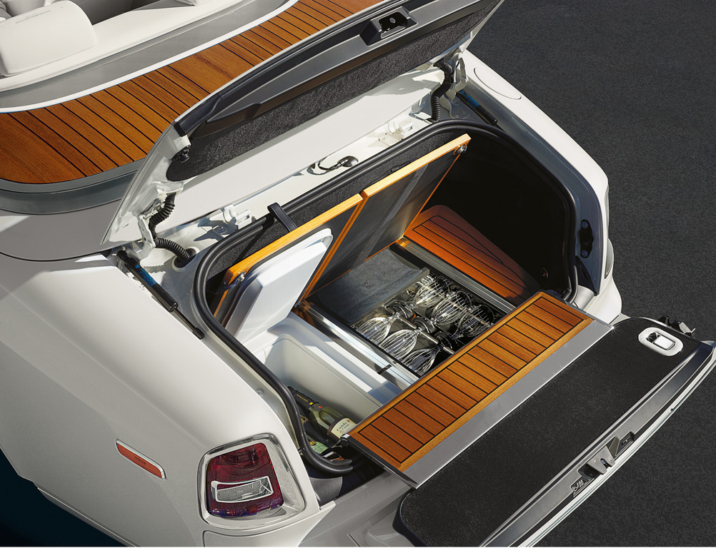 Rolls-Royce Ghost und Drophead Coupé: Fast alles einzigartig