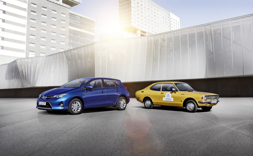 Schloss Dyck Classic Days: Toyota präsentiert die Auris-Ahnen