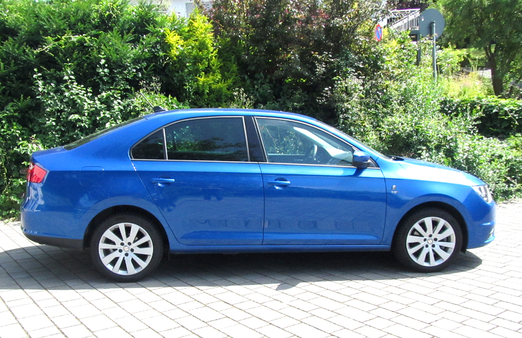 Seat Toledo: Und so sieht die kompakte Stufenhecklimousine von der Seite aus.