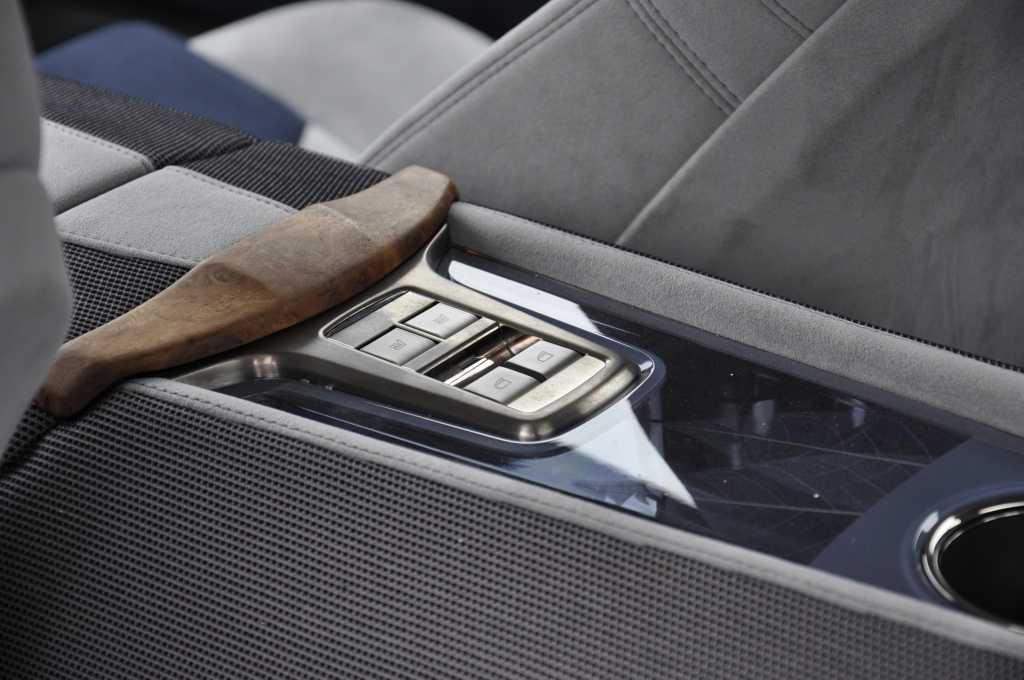 Test Fisker Karam – Mit dem Strom schwimmen