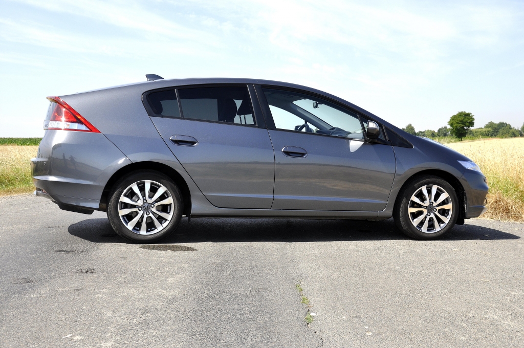 Test Honda Insight 1.3i-DSI VTEC IMA Exclusive: Von Lieblingsstrecken und Mini-Steuer