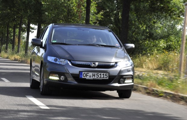 Test Honda Insight 1.3i-DSI VTEC IMA Exclusive: Von Lieblingsstrecken und Mini-Steuer