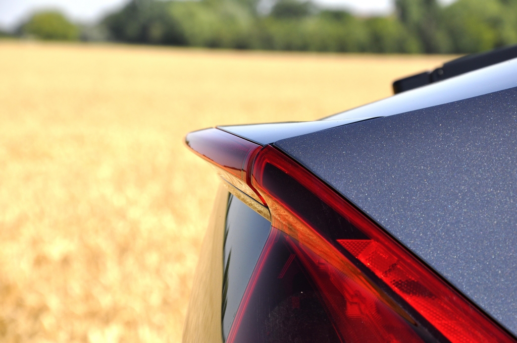 Test Honda Insight 1.3i-DSI VTEC IMA Exclusive: Von Lieblingsstrecken und Mini-Steuer