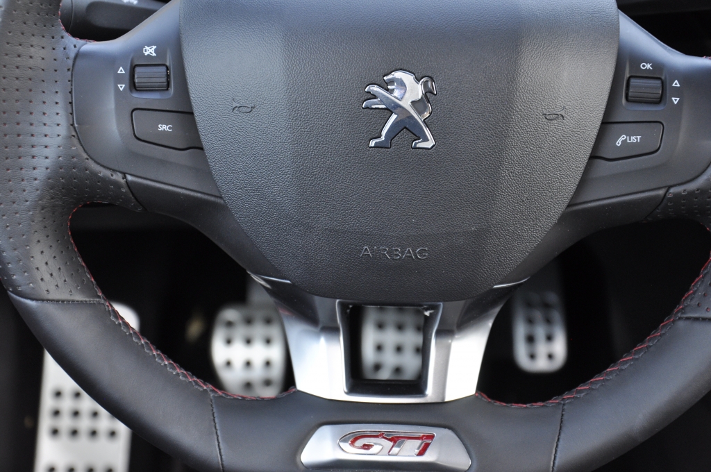 Test Peugeot 208 GTi – So muss GTi sein!