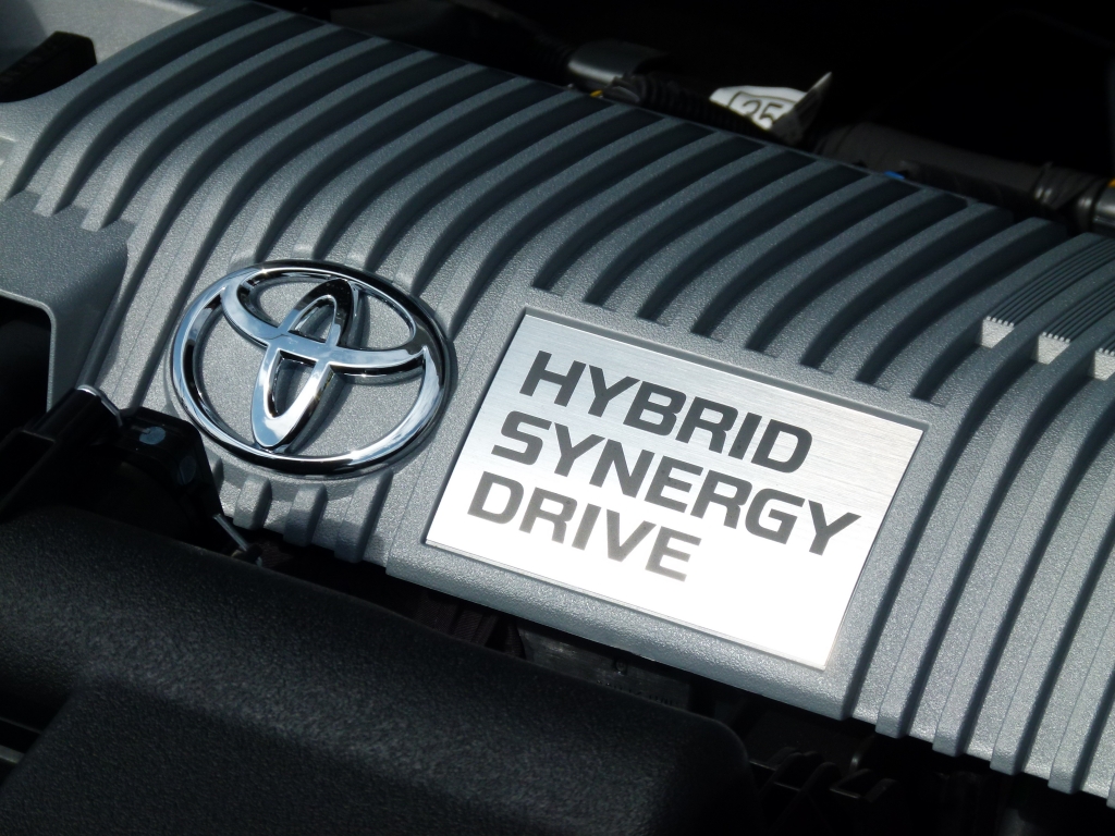 Toyota Auris Touring Sports Hybrid - Kompakter Kombi der elektrisiert  
