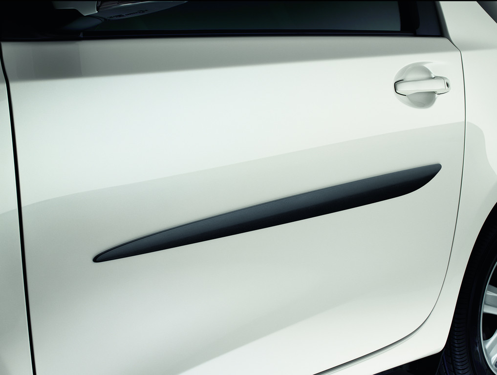 Toyota bietet Styling-Zubehör für den iQ an