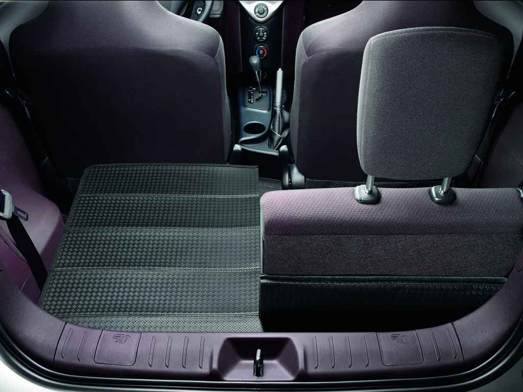 Toyota bietet Styling-Zubehör für den iQ an