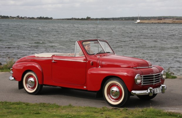 Tradition: 60 Jahre Volvo PV 445: Duett Des Buckels variabler Bruder