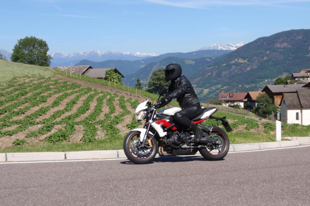 Triumph Street Triple R - Im Detail verbessert