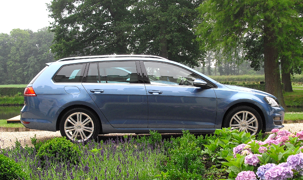 VW Golf Variant: Und so sieht der Kompaktkombi von der Seite aus.