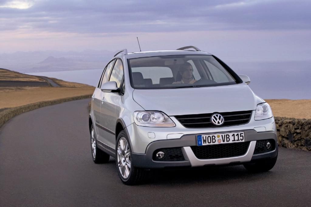 Vor dem Facelift trägt der Golf Plus das Gesicht des Golf V