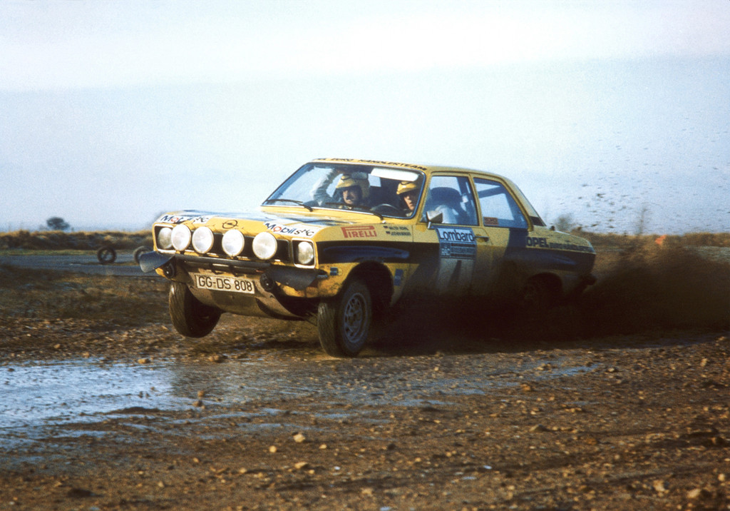 Walter Röhrl im Opel Ascona 400 beim ADAC Eifel Rallye Festival