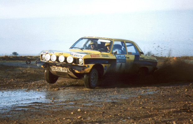 Walter Röhrl im Opel Ascona 400 beim ADAC Eifel Rallye Festival