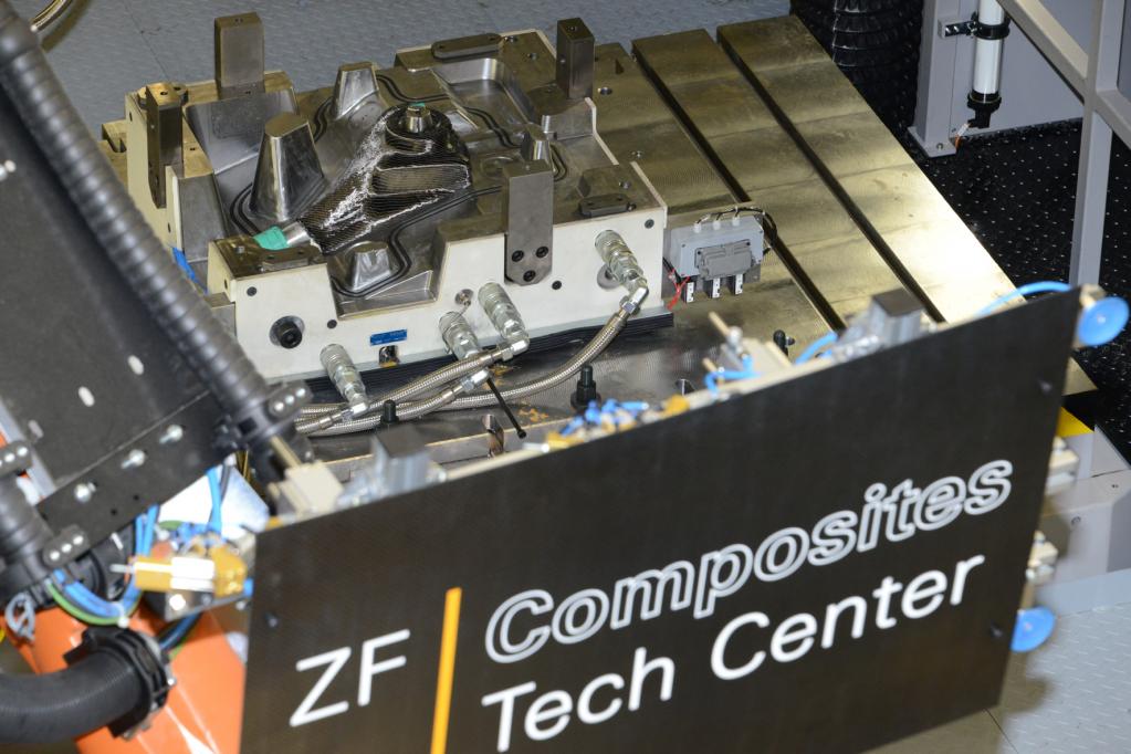 ZF eröffnet Technologiezentrum in Schweinfurt