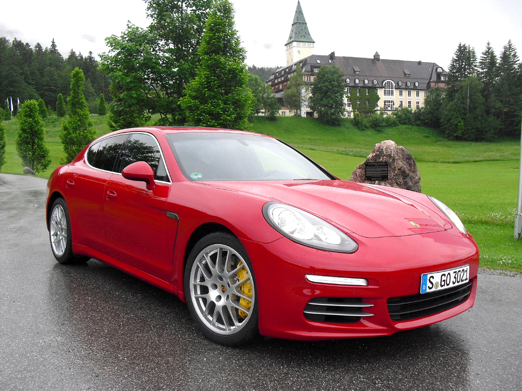Zweite Generation, zehn Derivate: Porsche setzt bei Panamera auf Vielfalt