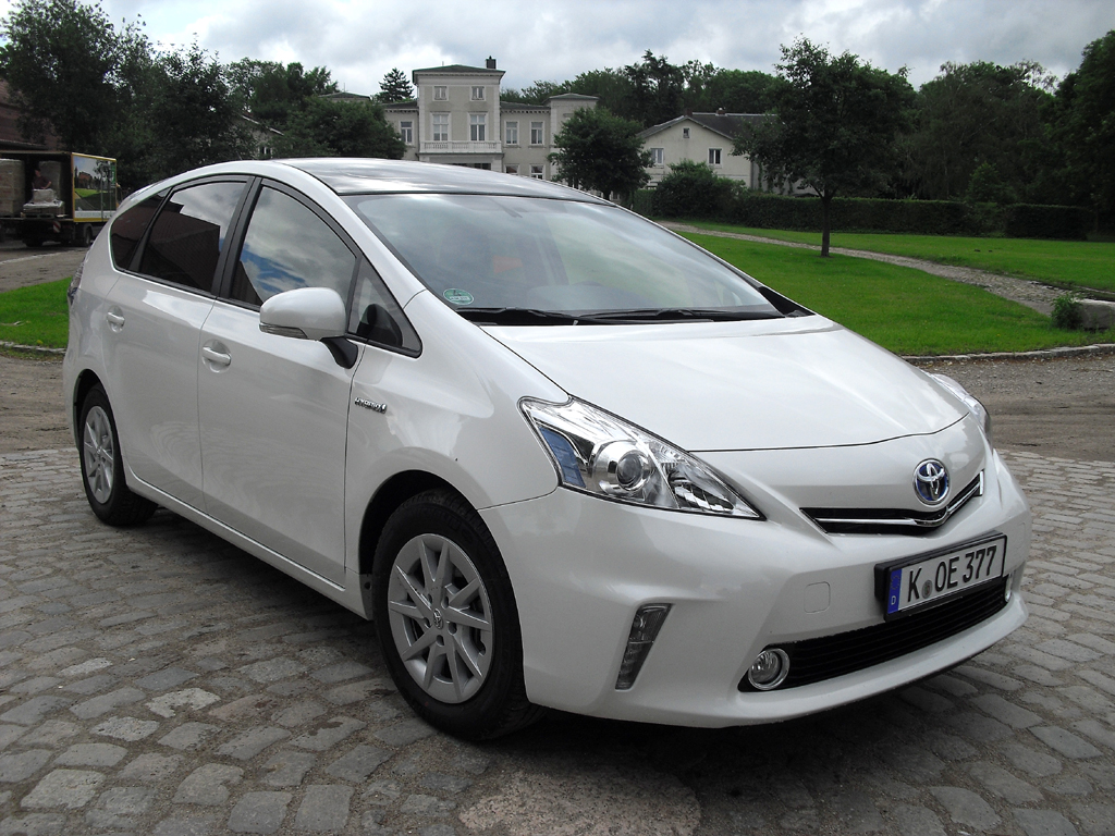 ... oder auch im Toyota Prius, hier in der Version Prius+. 