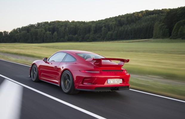 Aktive Hinterradlenkung bei Porsche - Schneller in Kurve – leichter in die Parklücke