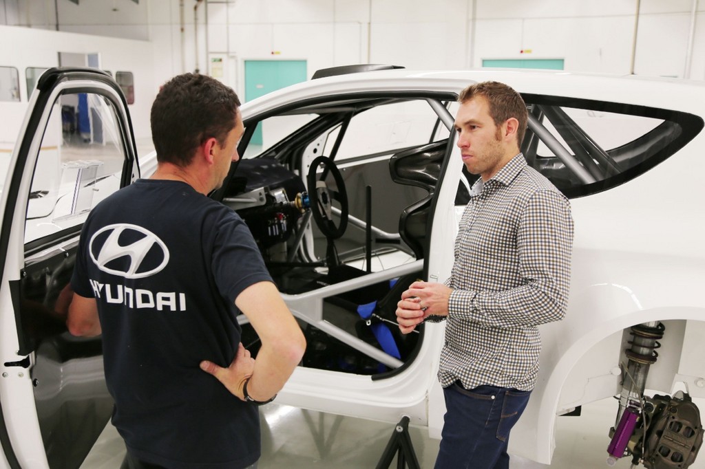 Atkinson dritter Testfahrer bei Hyundai