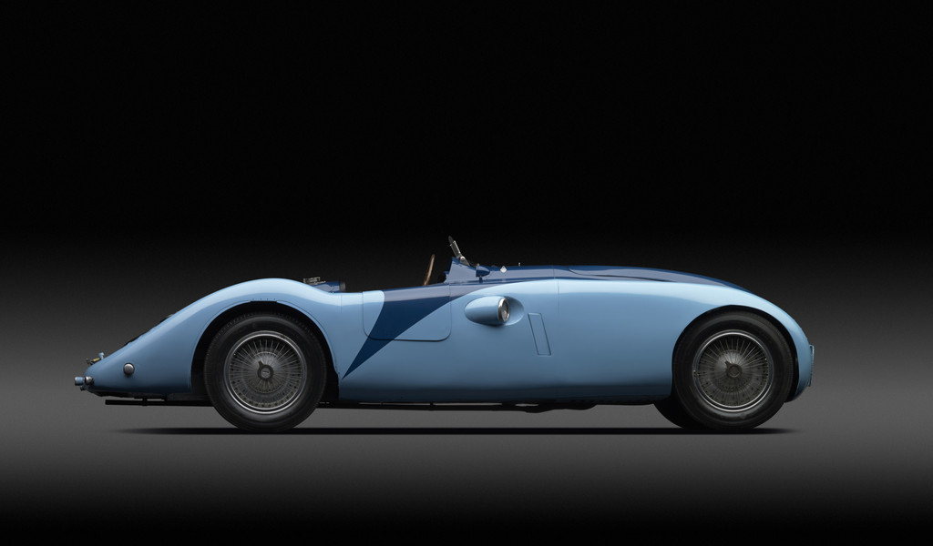 Bugatti legt sechs Mal drei Legenden-Fahrzeuge auf