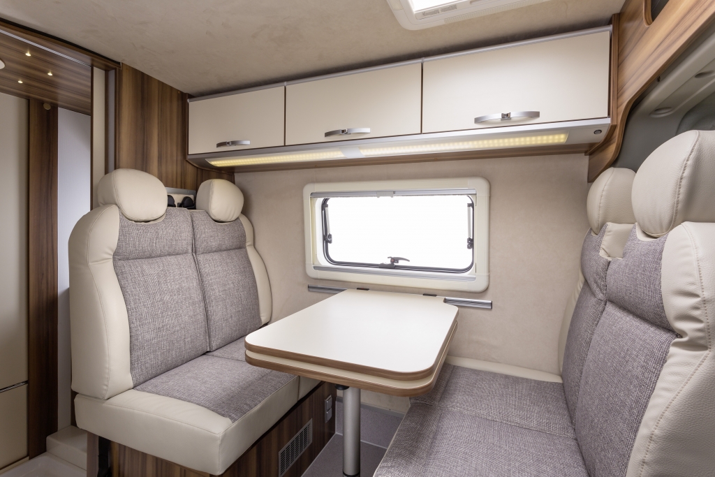 Caravan-Salon 2013: Bavaria-Camp präsentiert zwei neue Baureihen