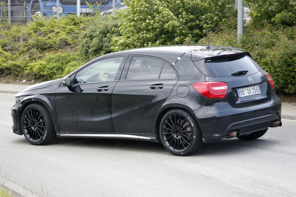Erwischt: Erlkönig Mercedes 45 AMG Black Series – Mercedes sieht schwarz!