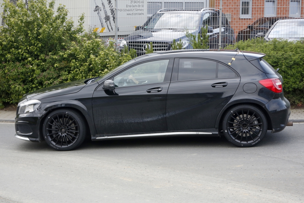 Erwischt: Erlkönig Mercedes 45 AMG Black Series – Mercedes sieht schwarz!