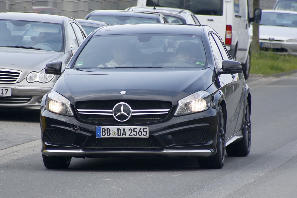 Erwischt: Erlkönig Mercedes 45 AMG Black Series – Mercedes sieht schwarz!