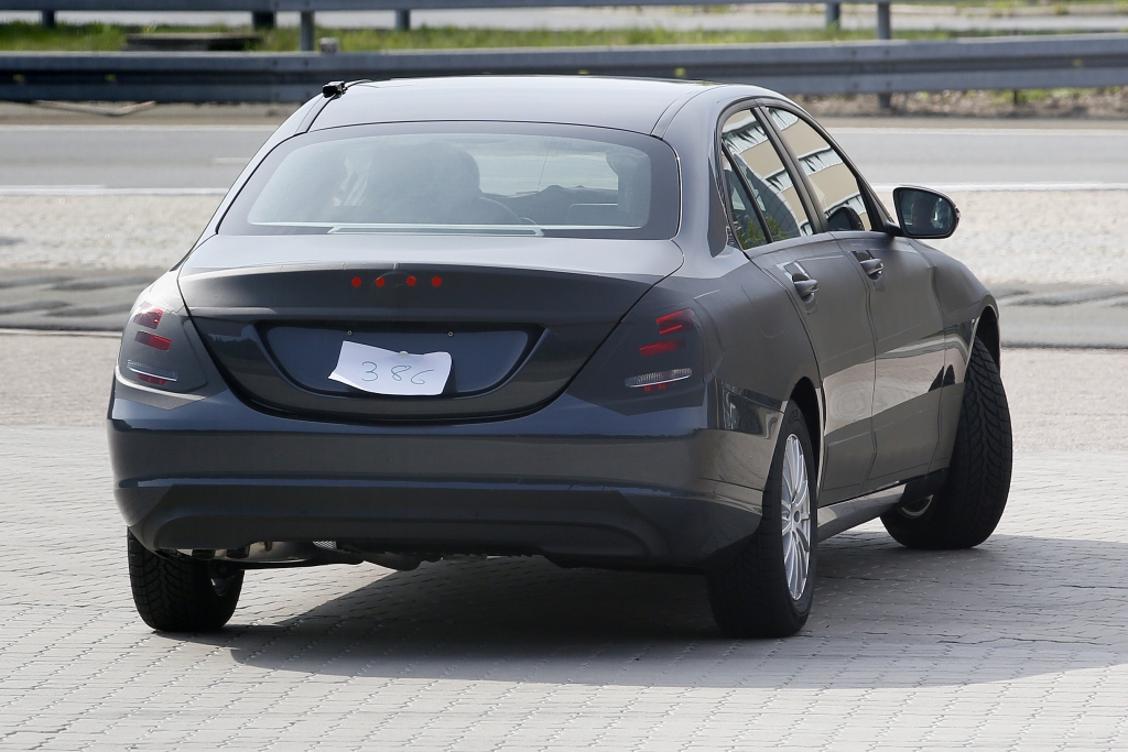 Erwischt: Erlkönig Mercedes C-Klasse – Auf leisen Sohlen