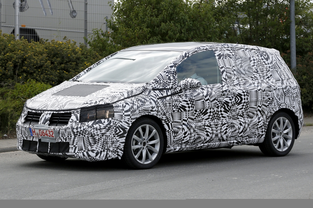 Erwischt: Erlkönig VW Golf Plus – Das Plus an Platz