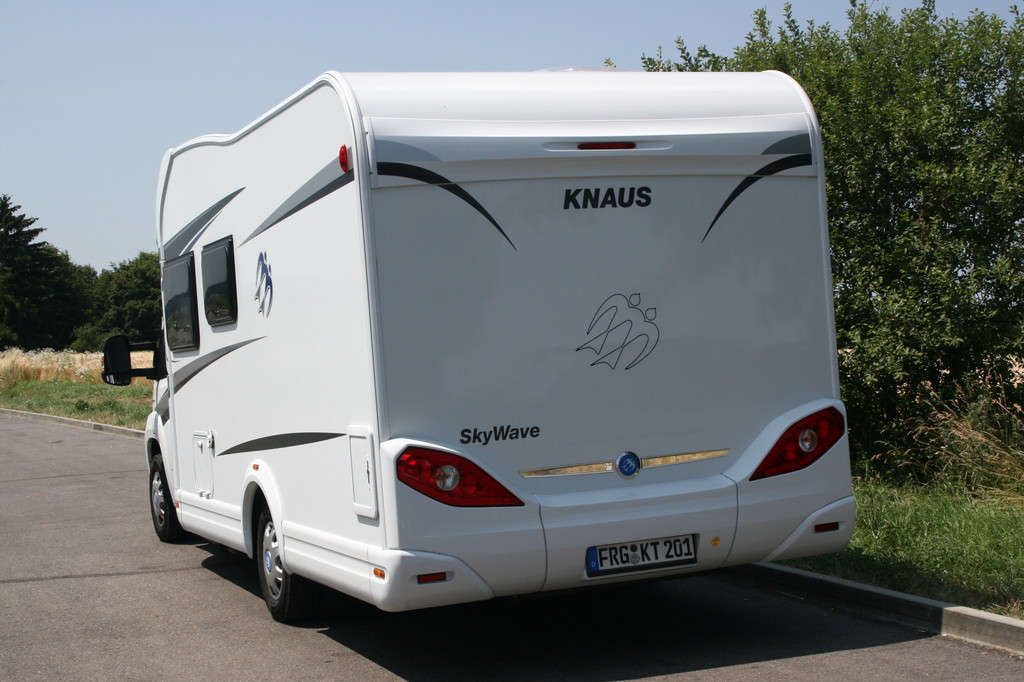 Fahrbericht Knaus Sky Wave 650 MF: Keine Enge