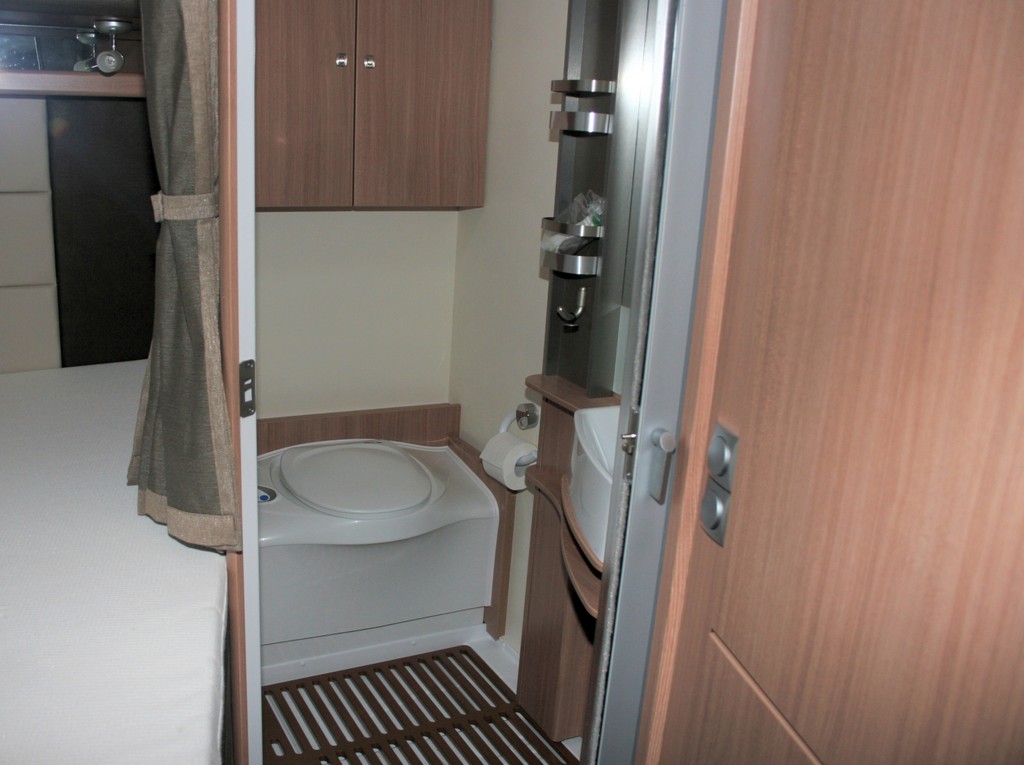 Fahrbericht Knaus Sky Wave 650 MF: Keine Enge