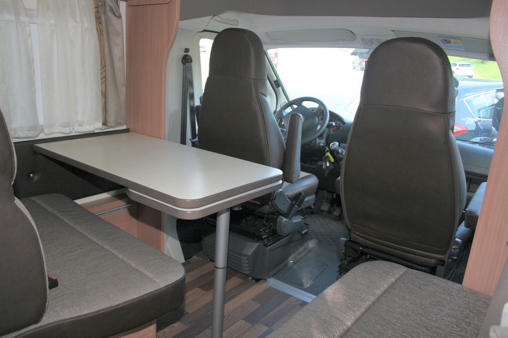 Fahrbericht Knaus Sky Wave 650 MF: Keine Enge