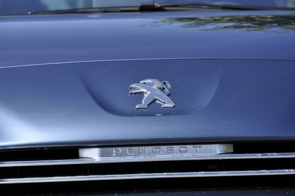 Fahrbericht Peugeot RCZ: Warum bauen die Franzosen die schönsten Autos?