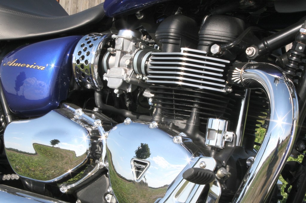 Fahrbericht Triumph America: Nomen est omen
