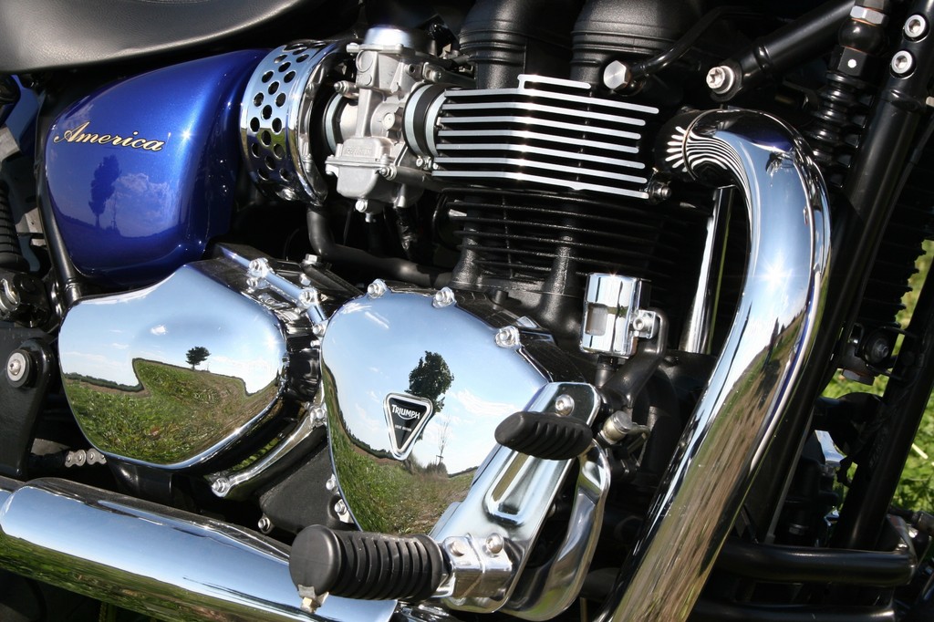 Fahrbericht Triumph America: Nomen est omen