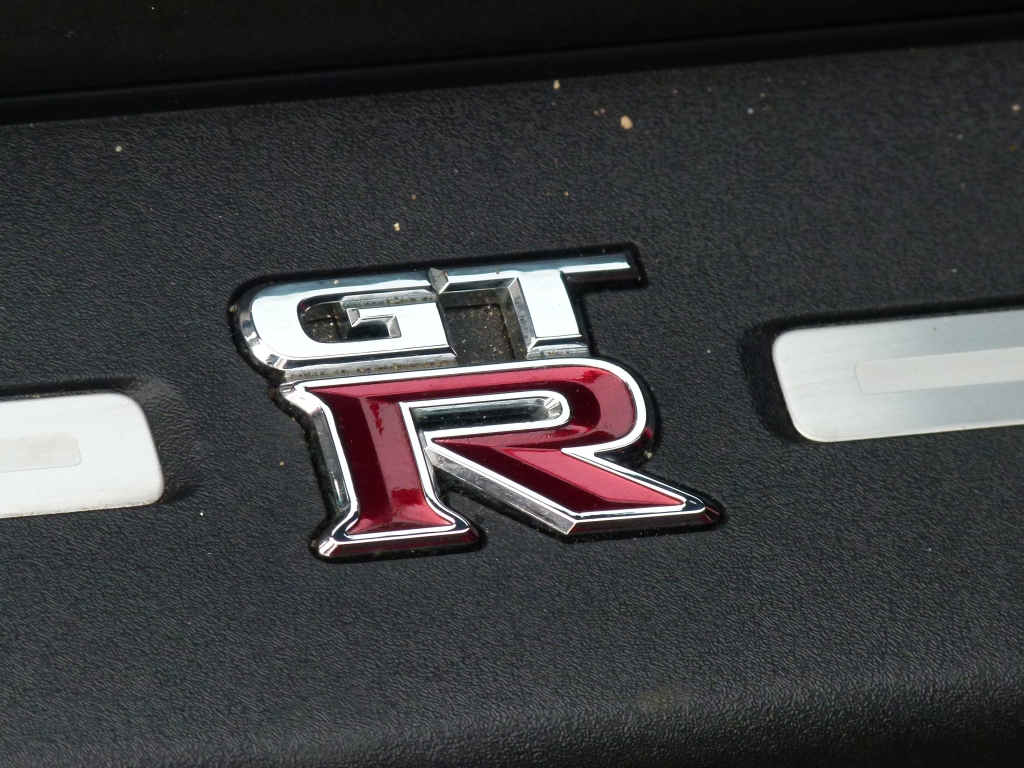 GT-R elektrisiert? Nissan sichert sich Markenname »R-Hybrid«