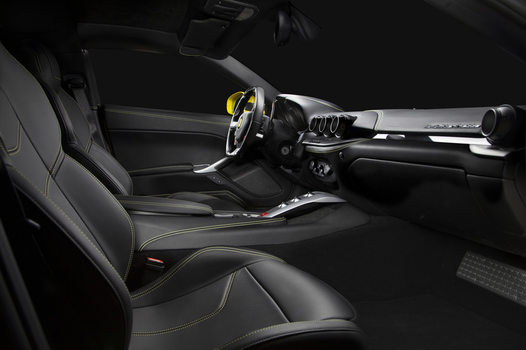 Grollender Gelbton von Novitec Rosso