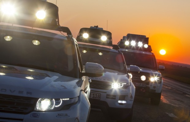 Hella leuchtet Land Rover den Weg