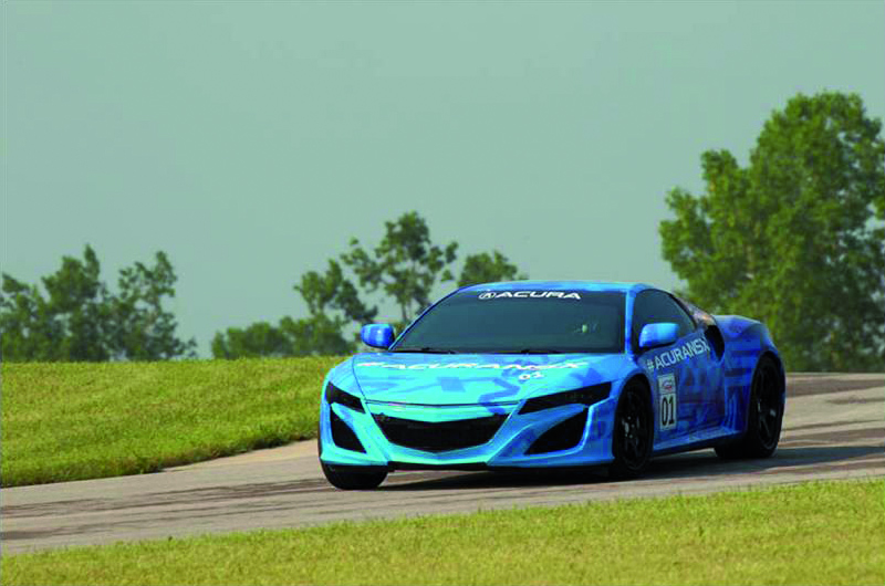 Honda zeigt NSX-Prototypen auf Rennstrecke